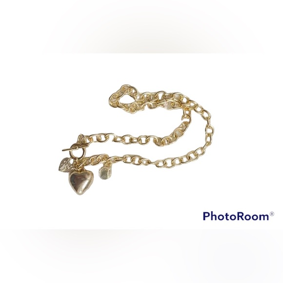 BNWT Valentines Necklace - Heart Charm Chain Necklace - Picture 5 of 5